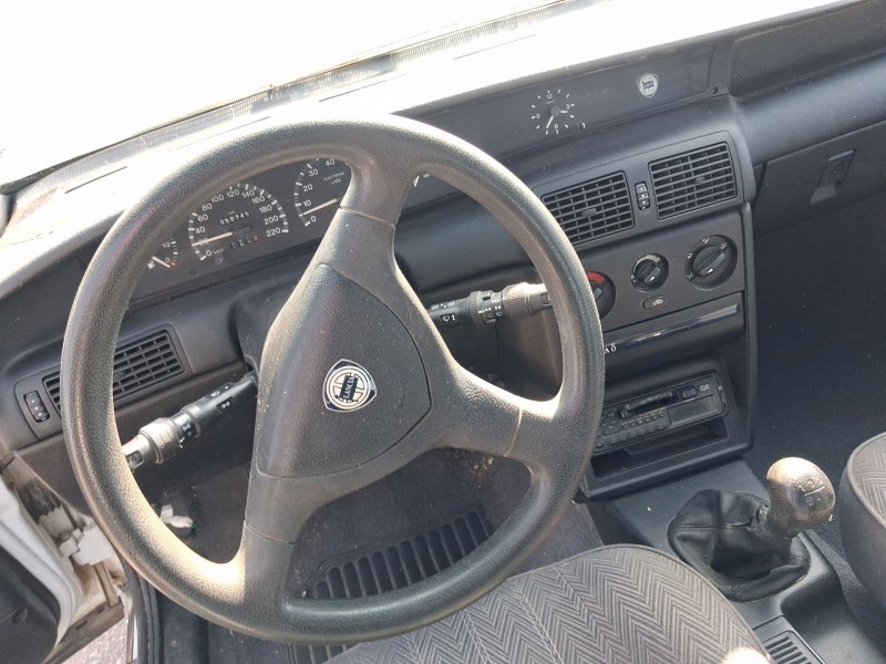 lancia delta ii (836_) del año 1994