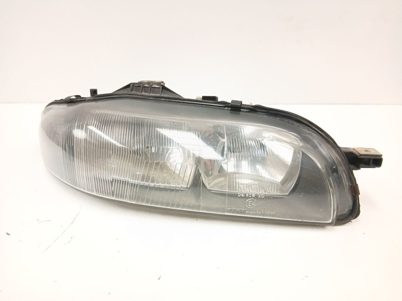 Recambio de faro derecho para fiat bravo i (182_) 1.9 jtd referencia OEM IAM 46523122  