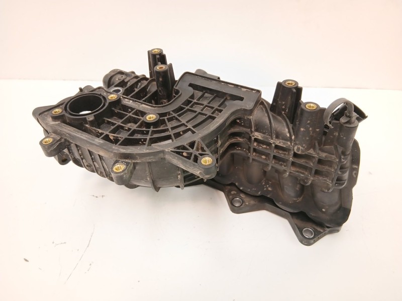 Recambio de colector admision para chevrolet orlando (j309) 2.0 d referencia OEM IAM 25183483  