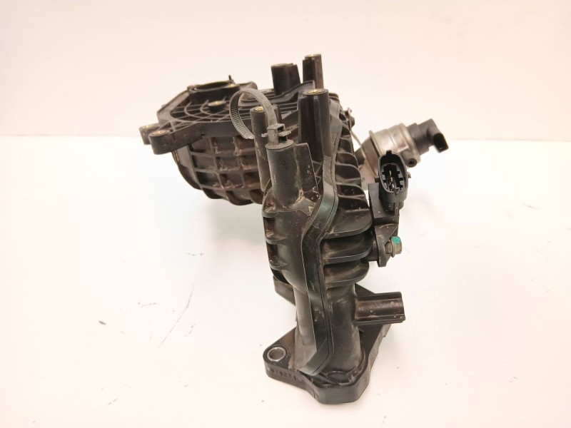 Recambio de colector admision para chevrolet orlando (j309) 2.0 d referencia OEM IAM 25183483  