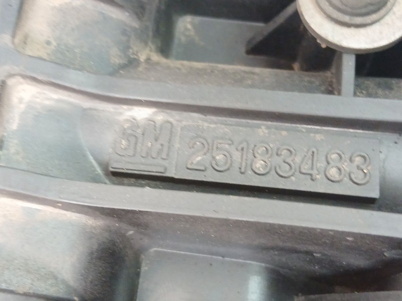 Recambio de colector admision para chevrolet orlando (j309) 2.0 d referencia OEM IAM 25183483  