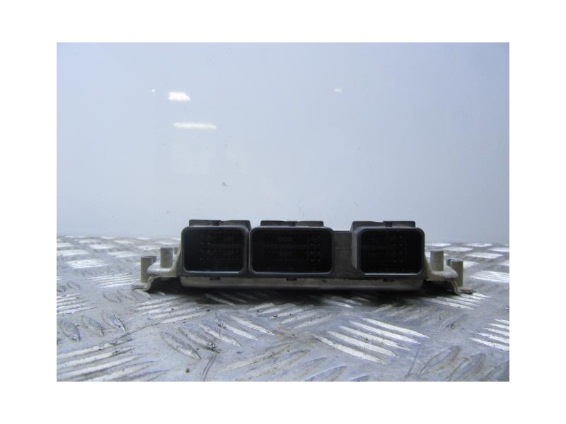 Recambio de centralita : citroen xsara : 1.6 g (108,77cv) [2001] para citroen xsara 1.6 g referencia OEM IAM 0261206606AUTOMATIC