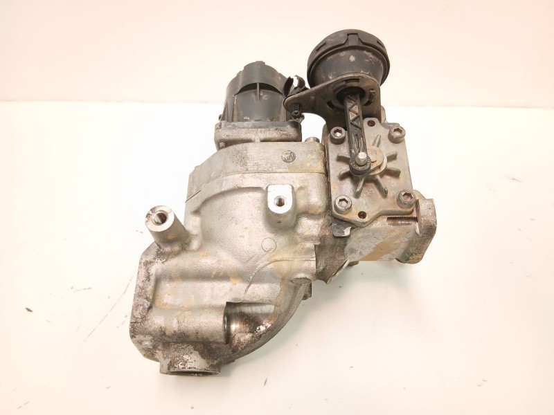 Recambio de valvula egr para chevrolet orlando (j309) 2.0 d referencia OEM IAM 96868923 2122A100 