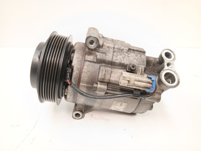 Recambio de compresor aire acondicionado para chevrolet orlando (j309) 2.0 d referencia OEM IAM 687997689  