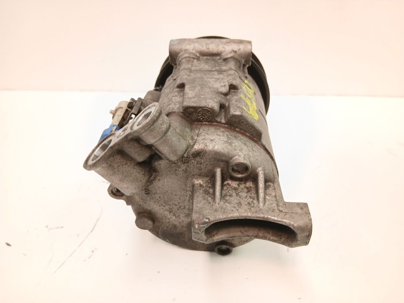 Recambio de compresor aire acondicionado para chevrolet orlando (j309) 2.0 d referencia OEM IAM 687997689  