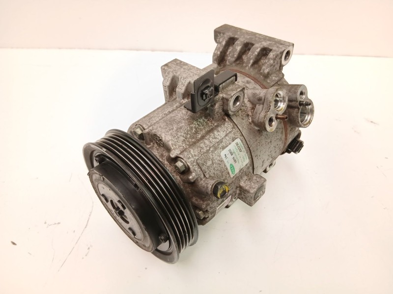 Recambio de compresor aire acondicionado para kia cee´d (jd) 1.4 crdi 90 referencia OEM IAM 97701A6701  