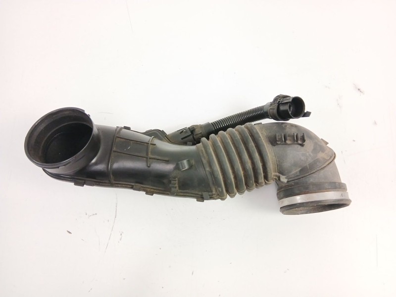 Recambio de tubo admision para bmw 320 2.0 td e90 (ed) 4p referencia OEM IAM 13717804846  