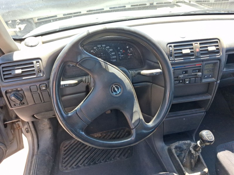 opel vectra b (j96) del año 1994