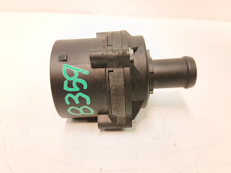 Recambio de bomba agua para volkswagen tiguan (ad1, ax1) 2.0 tdi referencia OEM IAM 5Q0965567J  