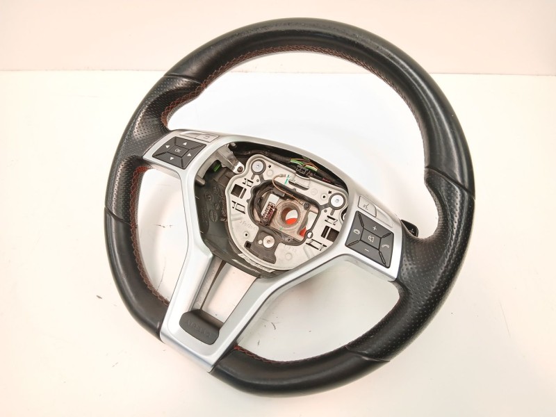 Recambio de volante para mercedes-benz clase a (w176) a 200 cdi (176.001) referencia OEM IAM A1724601803  