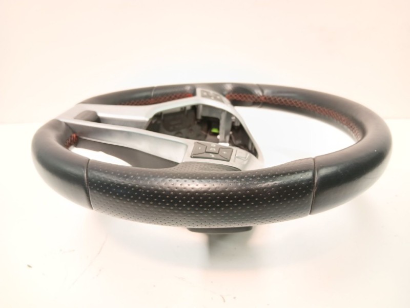Recambio de volante para mercedes-benz clase a (w176) a 200 cdi (176.001) referencia OEM IAM A1724601803  