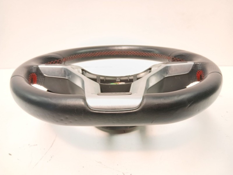 Recambio de volante para mercedes-benz clase a (w176) a 200 cdi (176.001) referencia OEM IAM A1724601803  
