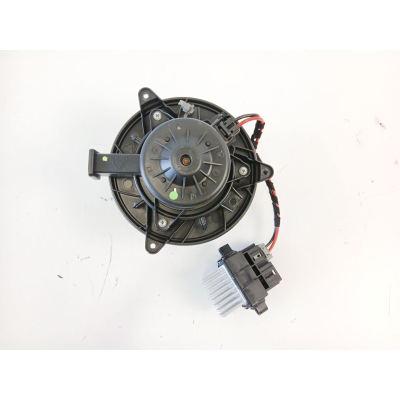 Recambio de motor calefaccion para opel insignia a (g09) 2.0 cdti (68) referencia OEM IAM 13263279 524267340 