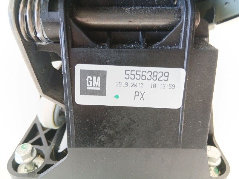 Recambio de palanca cambio manual para opel insignia a (g09) 2.0 cdti (68) referencia OEM IAM 55563829  