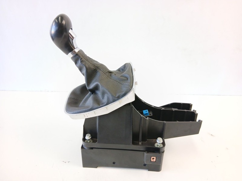 Recambio de palanca cambio manual para opel insignia a (g09) 2.0 cdti (68) referencia OEM IAM 55563829  