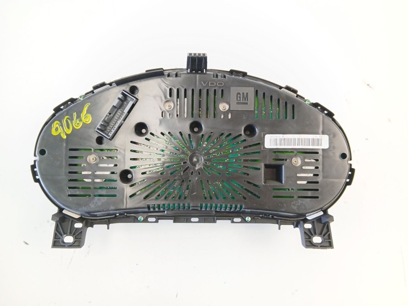 Recambio de cuadro instrumentos para opel insignia a (g09) 2.0 cdti (68) referencia OEM IAM 20970768  
