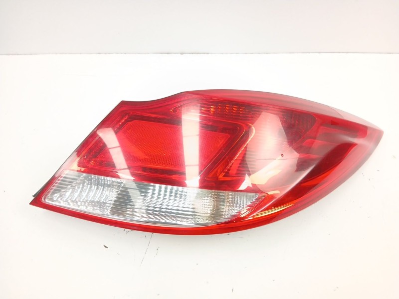 Recambio de piloto trasero derecho para opel insignia a (g09) 2.0 cdti (68) referencia OEM IAM 13279622  