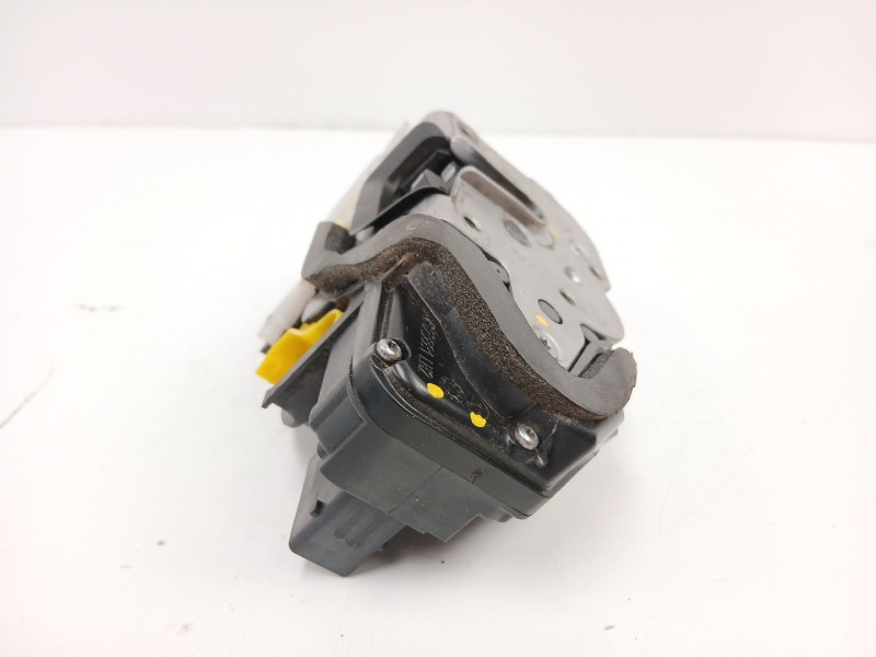Recambio de cerradura puerta delantera izquierda para opel insignia a (g09) 2.0 cdti (68) referencia OEM IAM 13503801  