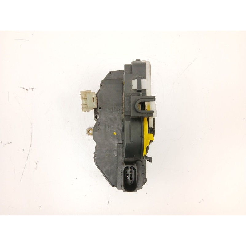 Recambio de cerradura puerta delantera izquierda para opel insignia a (g09) 2.0 cdti (68) referencia OEM IAM 13503801  