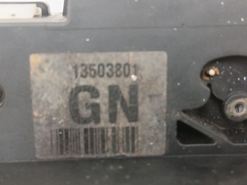Recambio de cerradura puerta delantera izquierda para opel insignia a (g09) 2.0 cdti (68) referencia OEM IAM 13503801  