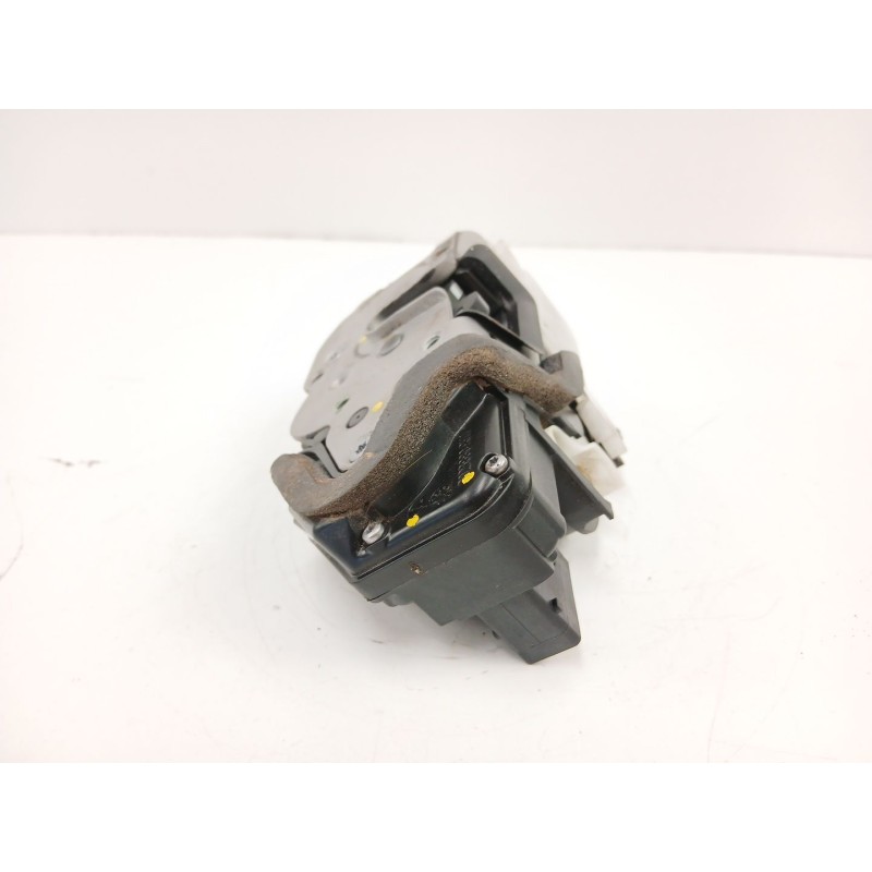 Recambio de cerradura puerta delantera derecha para opel insignia a (g09) 2.0 cdti (68) referencia OEM IAM 13503802  