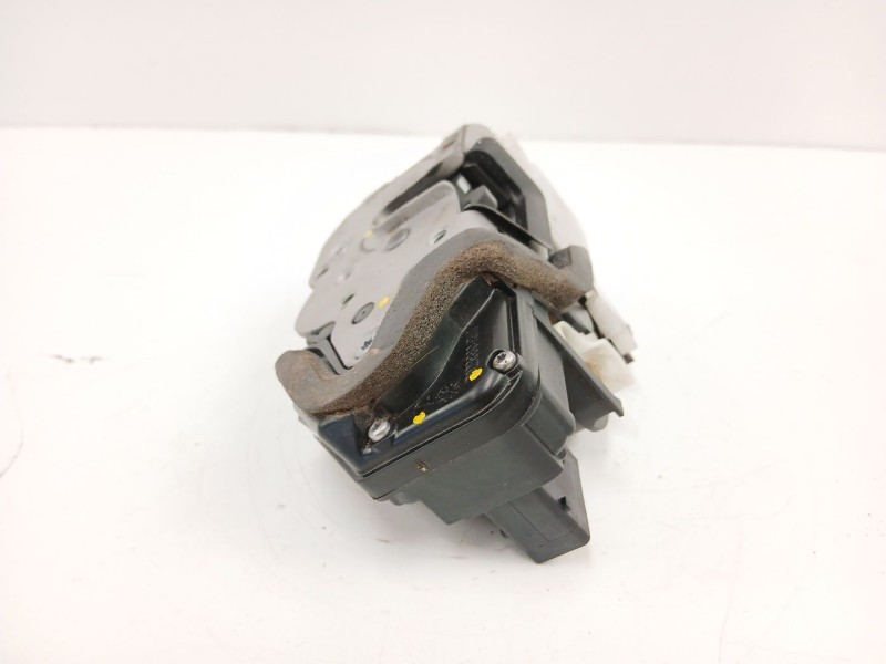 Recambio de cerradura puerta delantera derecha para opel insignia a (g09) 2.0 cdti (68) referencia OEM IAM 13503802  