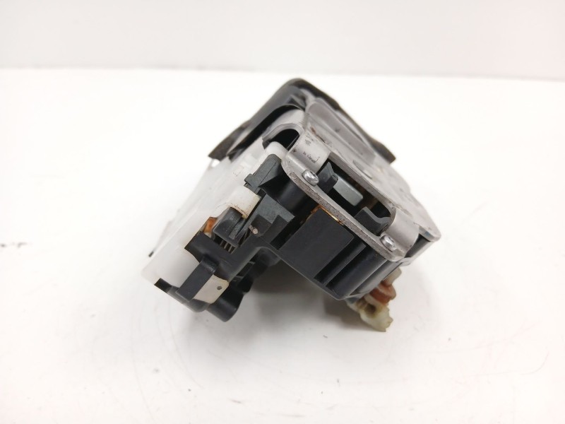 Recambio de cerradura puerta delantera derecha para opel insignia a (g09) 2.0 cdti (68) referencia OEM IAM 13503802  