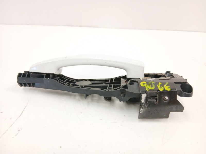 Recambio de manilla delantera izquierda para opel insignia a (g09) 2.0 cdti (68) referencia OEM IAM 14096201  