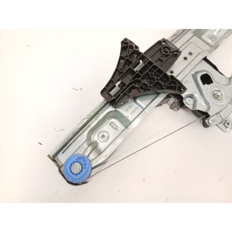Recambio de elevalunas trasero derecho para opel insignia a (g09) 2.0 cdti (68) referencia OEM IAM 20952451 964840107 