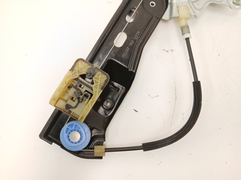 Recambio de elevalunas delantero izquierdo para opel insignia a (g09) 2.0 cdti (68) referencia OEM IAM 20951452 964837107 
