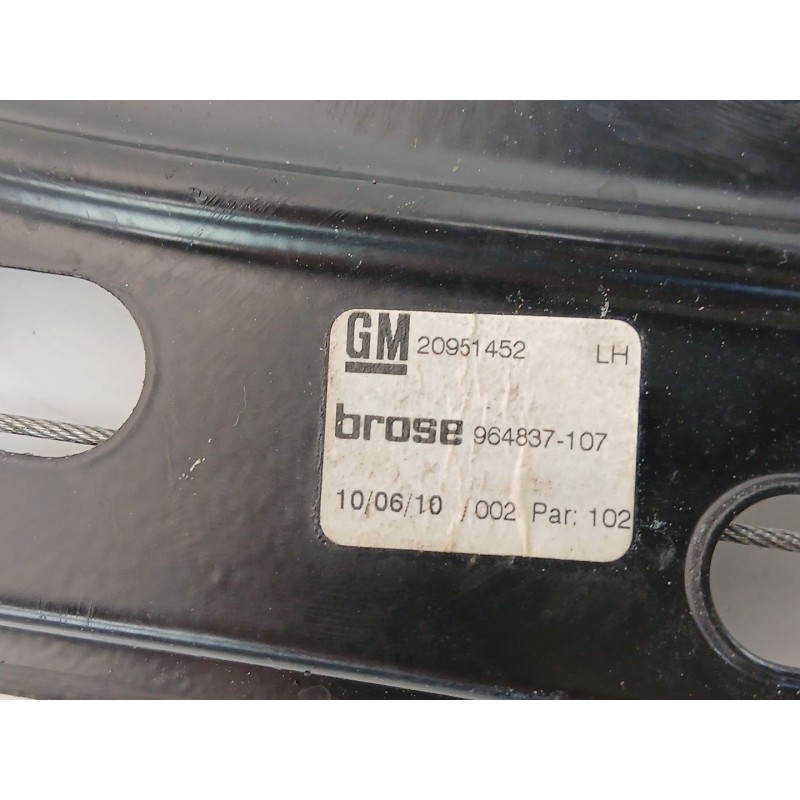 Recambio de elevalunas delantero izquierdo para opel insignia a (g09) 2.0 cdti (68) referencia OEM IAM 20951452 964837107 