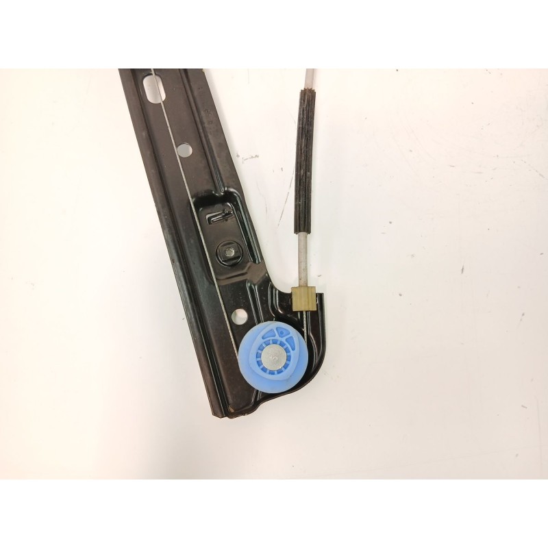 Recambio de elevalunas delantero derecho para opel insignia a (g09) 2.0 cdti (68) referencia OEM IAM 20952453 964838107 