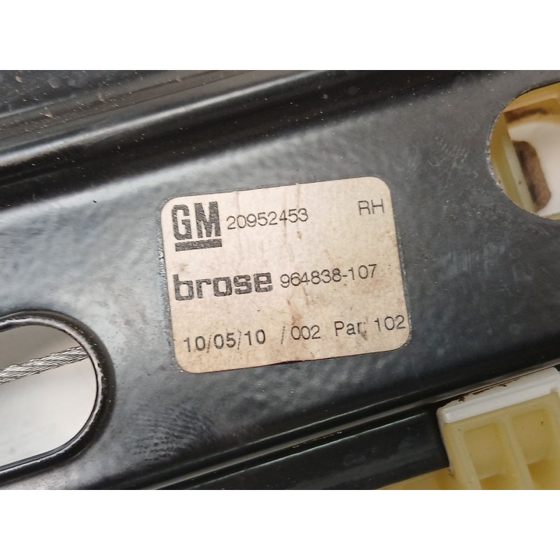 Recambio de elevalunas delantero derecho para opel insignia a (g09) 2.0 cdti (68) referencia OEM IAM 20952453 964838107 