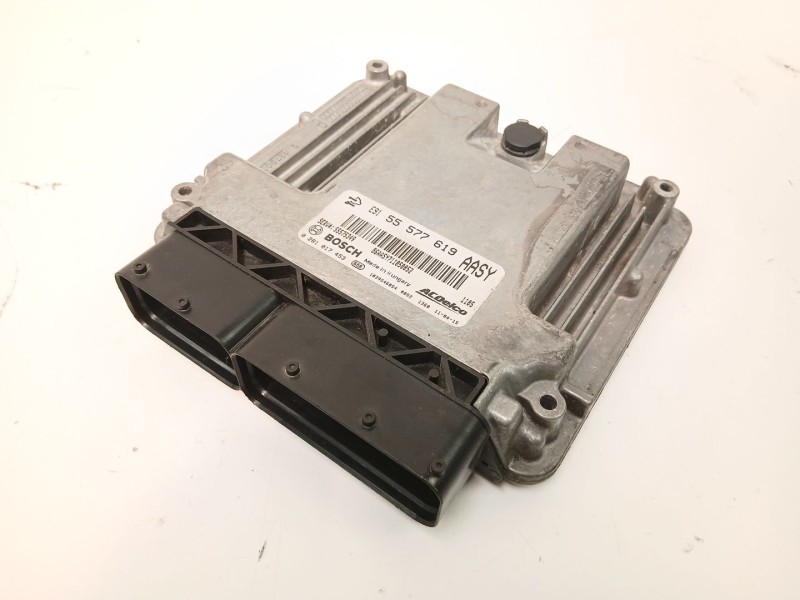 Recambio de centralita para opel insignia a (g09) 2.0 cdti (68) referencia OEM IAM 55577619 0281017453 55575349