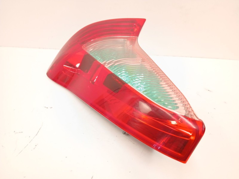 Recambio de piloto trasero derecho para citroën c4 coupé (la_) 1.6 16v referencia OEM IAM 9646801677  