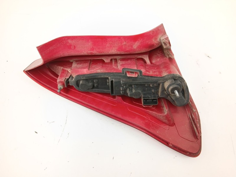 Recambio de piloto trasero derecho para citroën c4 coupé (la_) 1.6 16v referencia OEM IAM 9646801677  