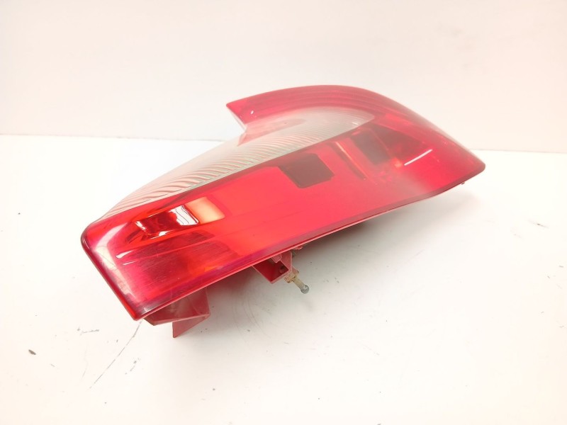 Recambio de piloto trasero izquierdo para citroën c4 coupé (la_) 1.6 16v referencia OEM IAM 9646801777  