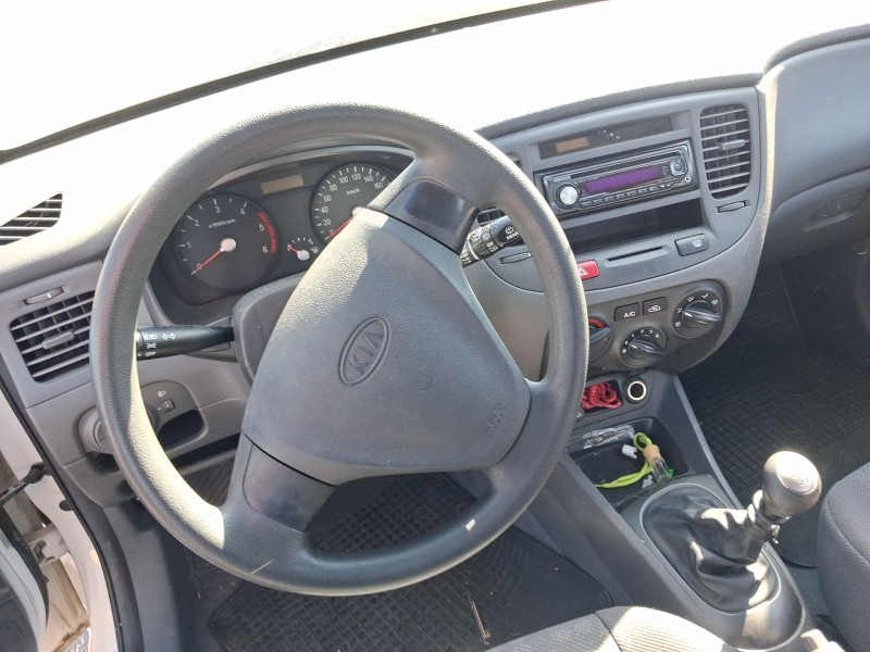 kia rio ii (jb) del año 2005