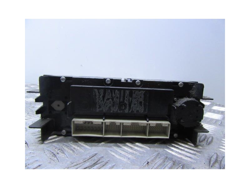 Recambio de mandos calefaccion : skoda superb : 2.0 tdi (140,04cv) [2006] para skoda superb 2.0 tdi referencia OEM IAM   