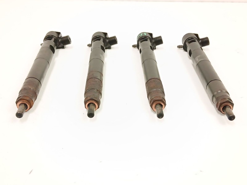 Recambio de inyectores juego para chevrolet orlando (j309) 2.0 d referencia OEM IAM 28264952 25183185 