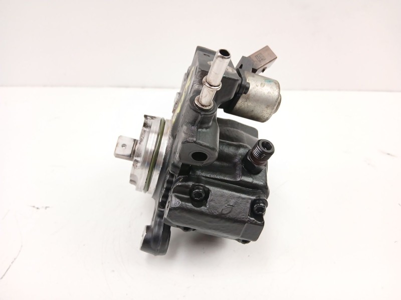 Recambio de bomba inyectora diesel para chevrolet orlando (j309) 2.0 d referencia OEM IAM 96868903 9422A040A 
