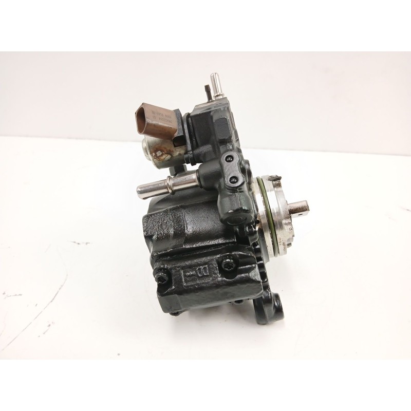 Recambio de bomba inyectora diesel para chevrolet orlando (j309) 2.0 d referencia OEM IAM 96868903 9422A040A 