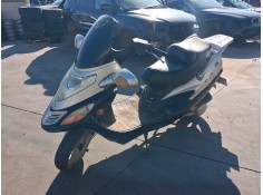 Recambio de carroceria para aiyumo yy125t-25 classic referencia OEM IAM   