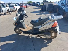 Recambio de carroceria para aiyumo yy125t-25 classic referencia OEM IAM    2