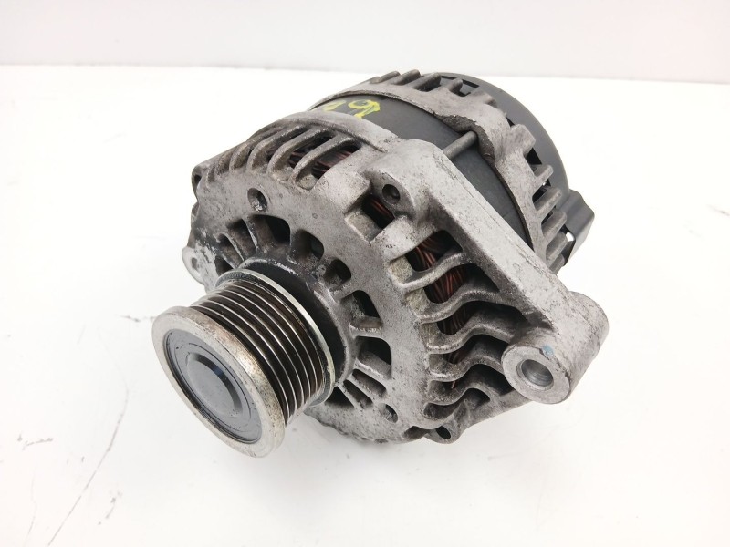 Recambio de alternador para chevrolet orlando (j309) 2.0 d referencia OEM IAM 13501719  