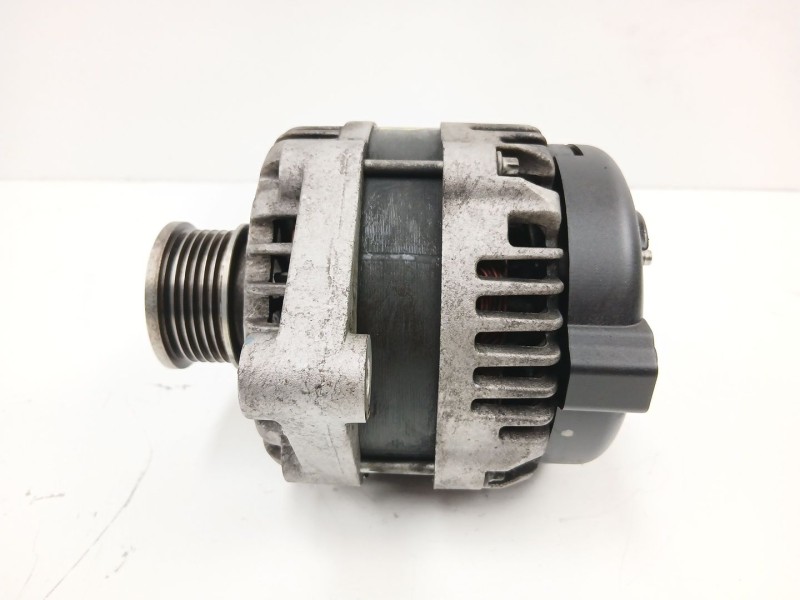 Recambio de alternador para chevrolet orlando (j309) 2.0 d referencia OEM IAM 13501719  