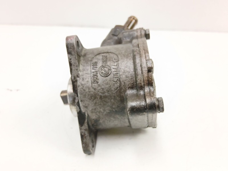Recambio de depresor freno para fiat bravo i (182_) 1.9 jtd referencia OEM IAM 46771105  