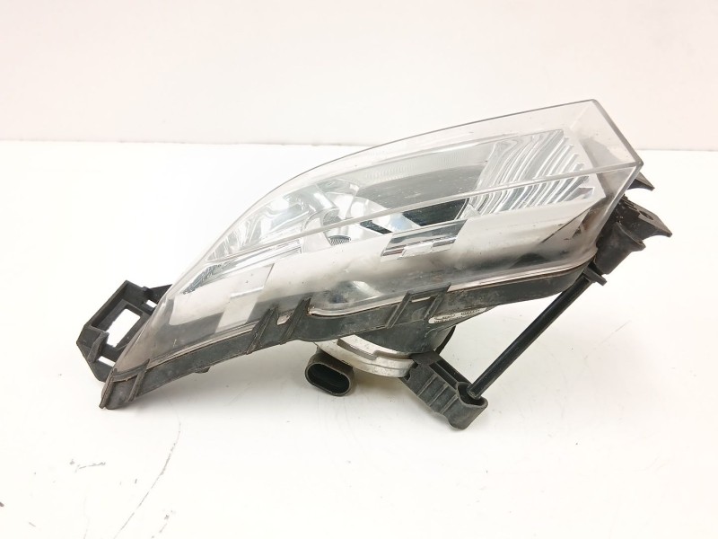 Recambio de antiniebla derecho para opel insignia a (g09) 2.0 cdti (68) referencia OEM IAM 13226829 1NA354665021 