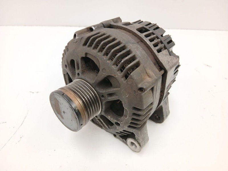 Recambio de alternador para peugeot 406 (8b) 2.2 hdi referencia OEM IAM 9641302580 A14VI41 