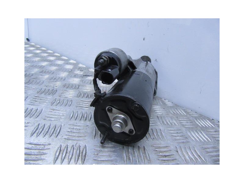 Recambio de motor arranque : skoda superb : 2.0 tdi (140,04cv) [2006] para skoda superb 2.0 tdi referencia OEM IAM 0001125053  